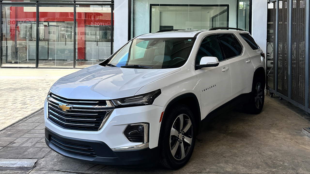 Chevrolet
                      Traverse - 2020